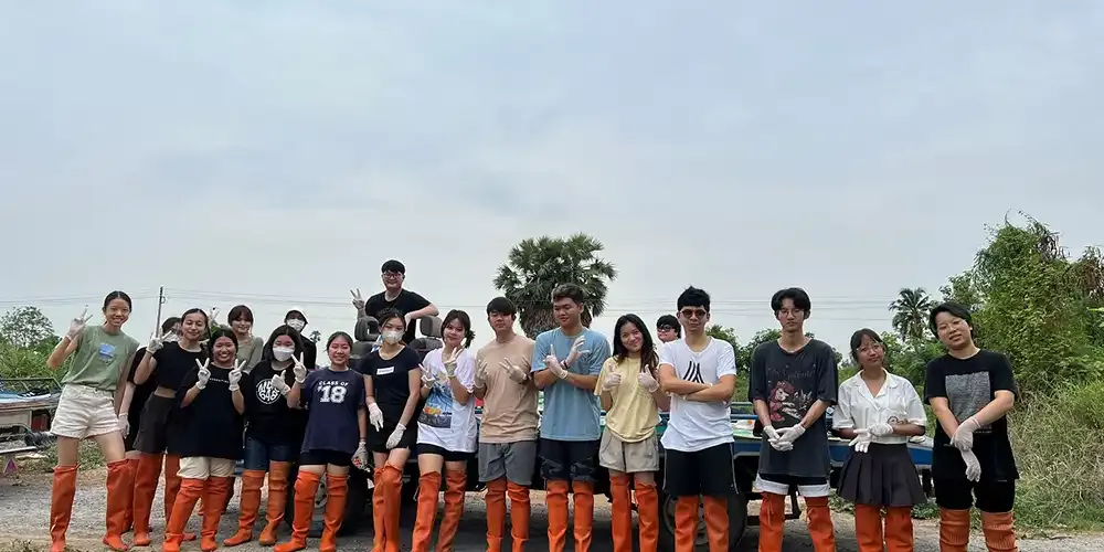 Rakkaew Club Visits “The Unseen Suphan”