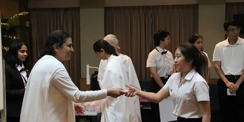 Soulful Awakening: Brahma Kumari Gopi Patel's Inspiring Seminar at MUIC