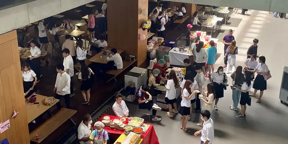 Student Association Organizes “Holiday out, MUIC in!”