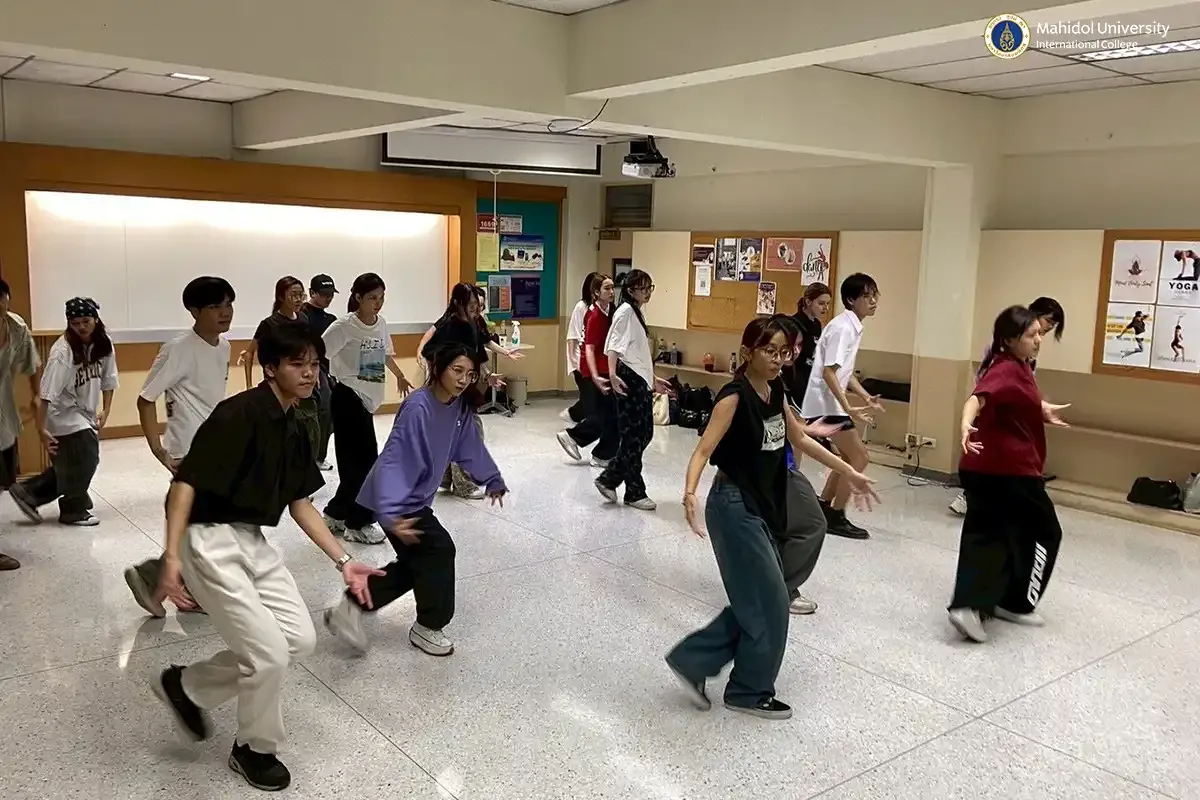 MUIC Dance Club Holds Hip-hop and African Dance Workshop