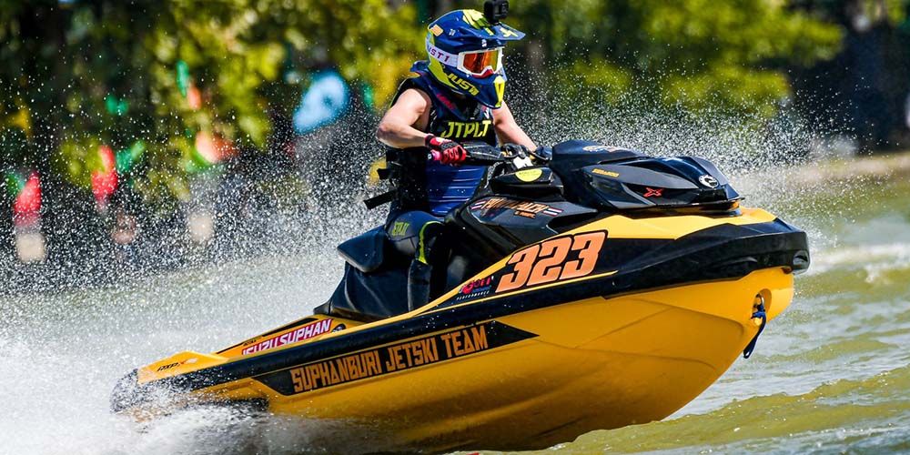 MUIC Student Wins in Jet Ski Competition