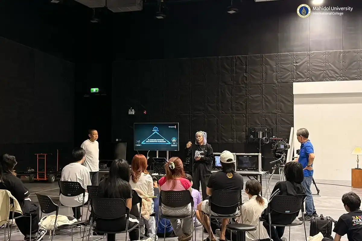 Media and Communication Major: Lights, Camera, Action!￼