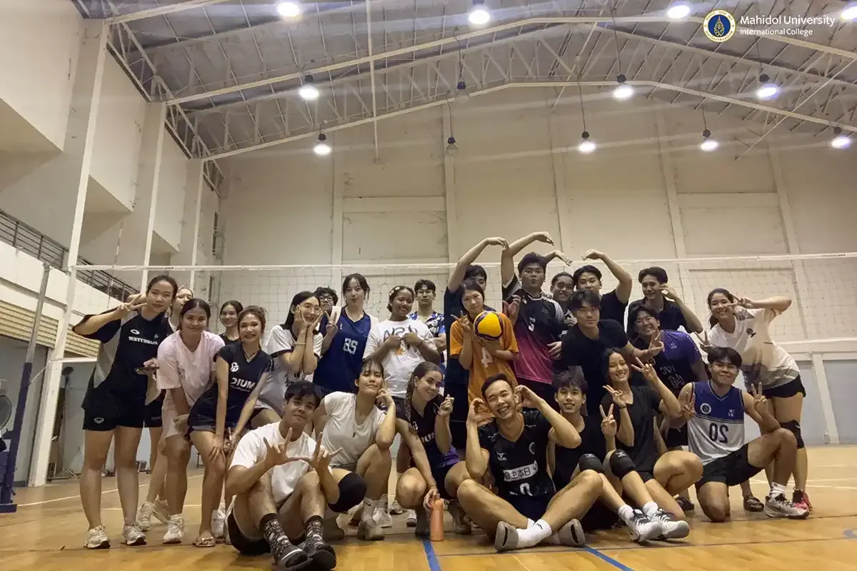 Volleyball Club Organizes Weekly Practice Sessions