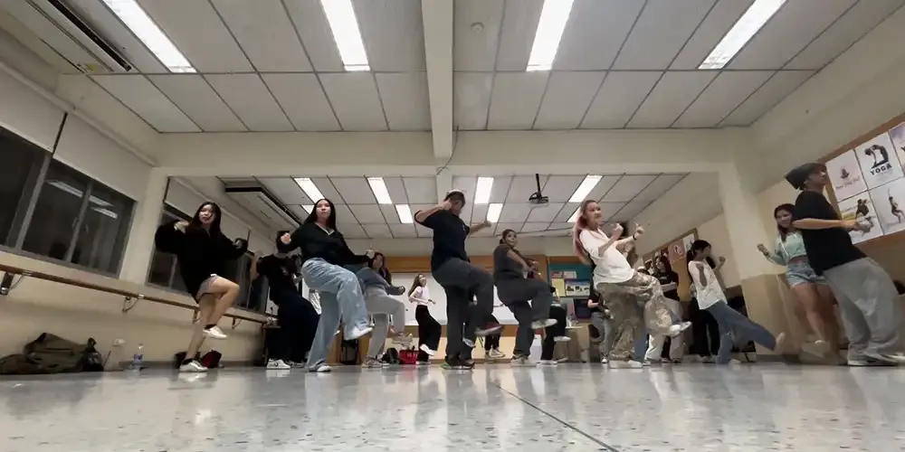 Dance Club Offers Hip-hop Workshop