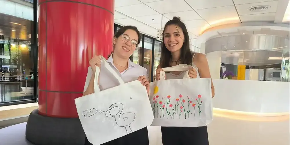 Animal Lovers Club, Art Club Collaborate with “Bag to the Bone”