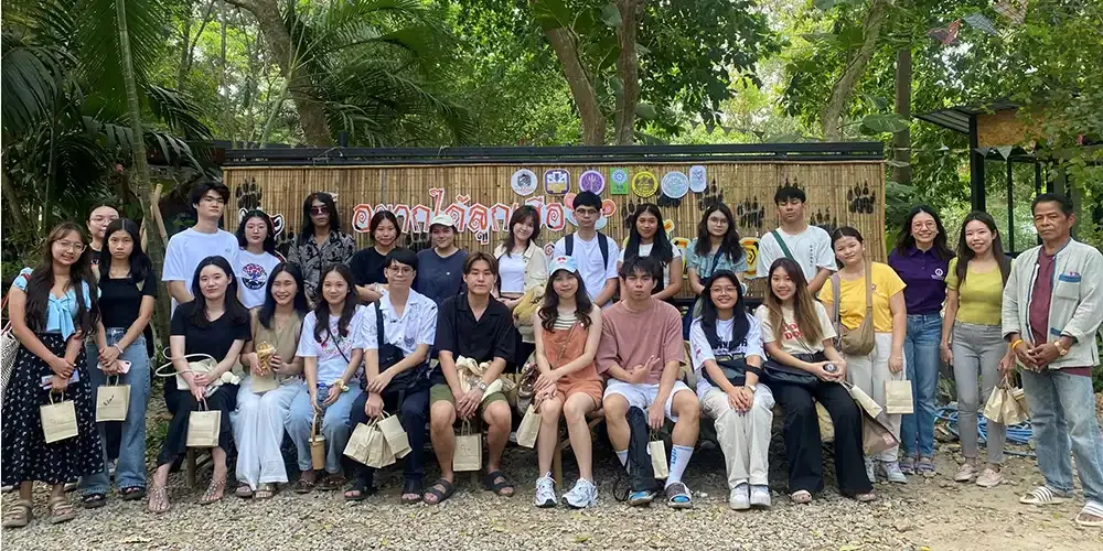 Rakkaew Club Spends a Day at Baan Tam Sue