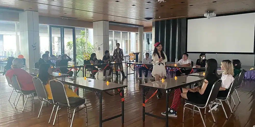 Spooky Afternoon in Board Game Club’s Halloween Game Session