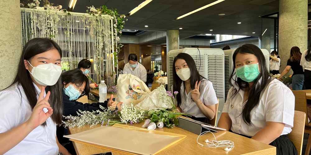 DIY Flower Bouquet Promotes Good Mental Health