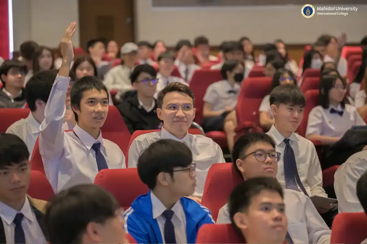 MUIC Welcomes 398 New Students for Term 3