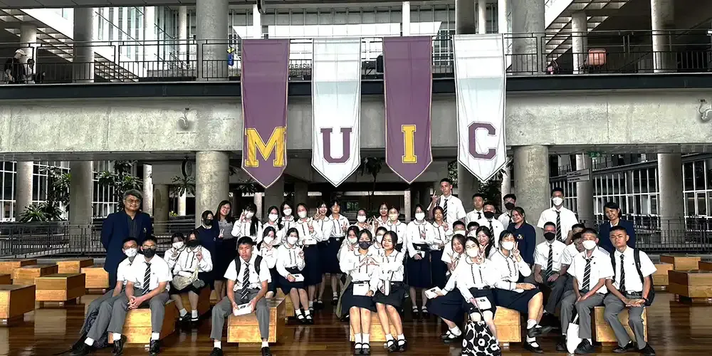 MUIC Welcomes Panyarat High School