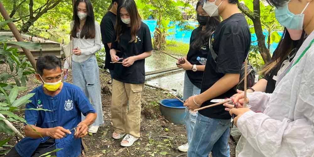 Rakkaew Club Spends “A Day at Ban Hua Ao”
