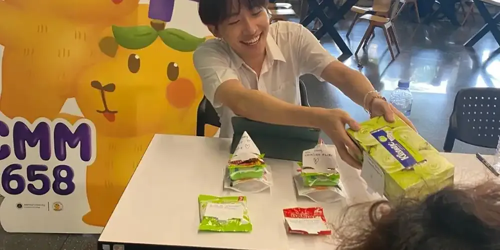 Who are you?! It’s CMM's Senior Code!