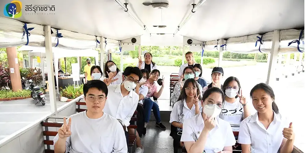 MUIC Students Explore Sireeruckhachati Park