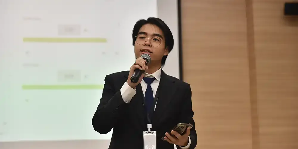 Tips for Freshmen - Jiratt_1 copy