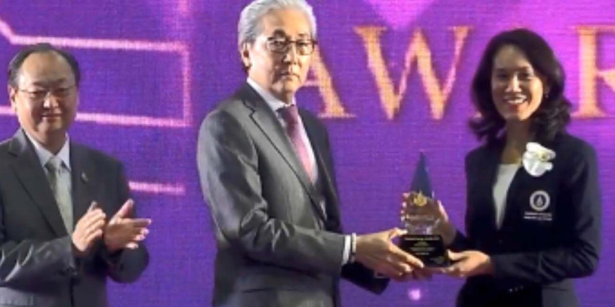 MUIC Receives Thailand Energy Award 2019