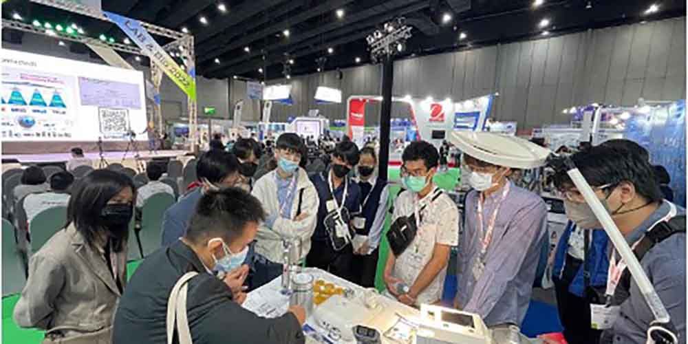 Science Society Club Visits Lab Exhibition